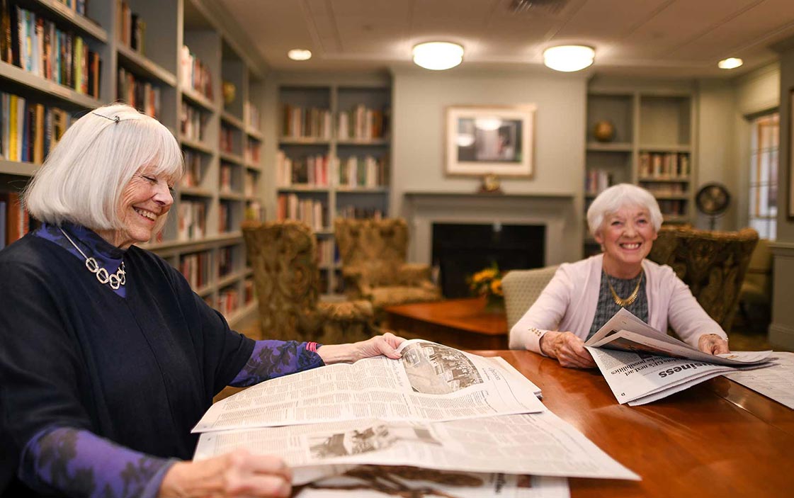 Residents in library